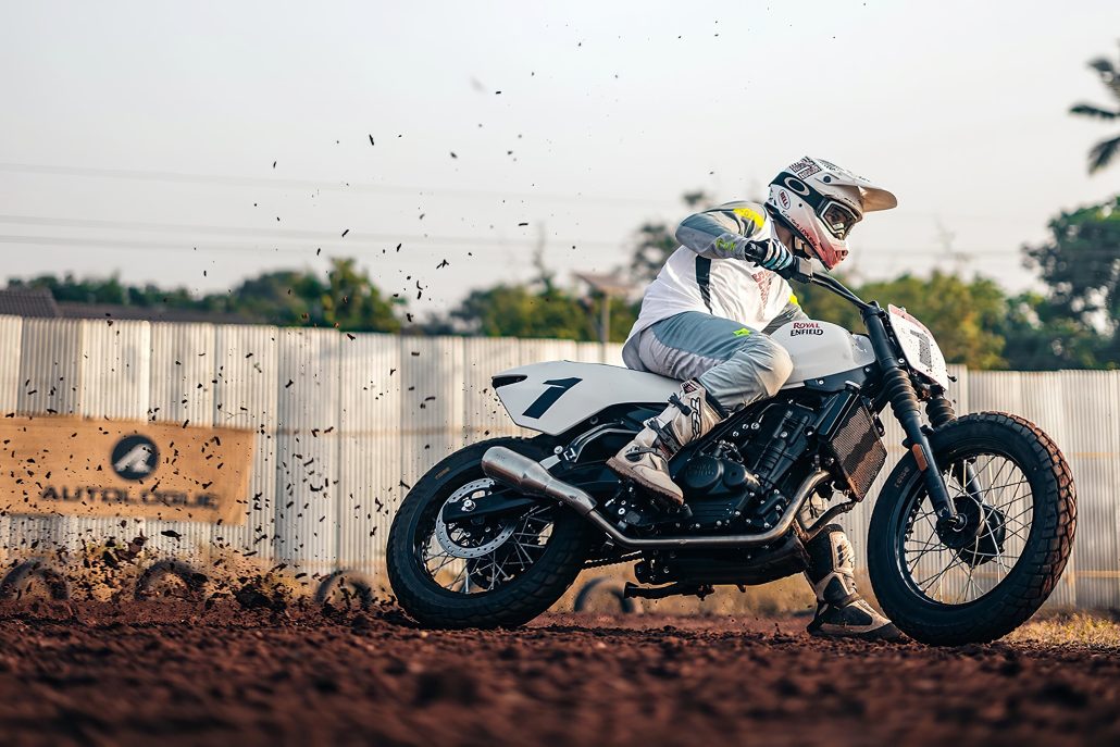 Royal Enfield stellt FT450 Flat Tracker vor und kündigt neue Himalayan 650 an 48 Royal Enfield FT450 Flat Tracker 2 1