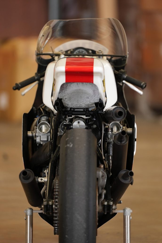 Verbindung über Generationen: Die außergewöhnliche Geschichte von Joey Dunlop, Jonathan Rea und der Yamaha TZ750 30 READUNLOP Image 2025 07 09 at 16.16.58