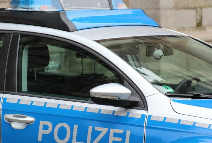 cropped police 974410 2