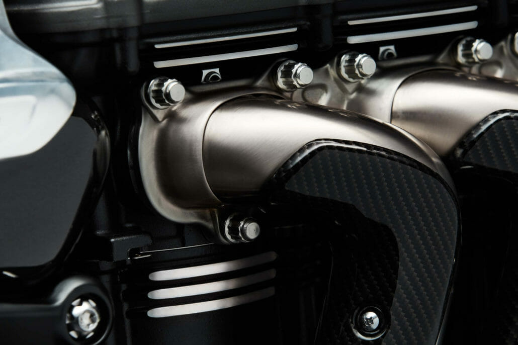 Triumph Rocket 3 TFC 2020 Motorcycles News Motorrad Nachrichten App 30