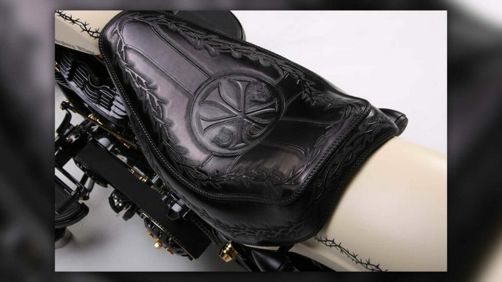 papal harley white unique 5