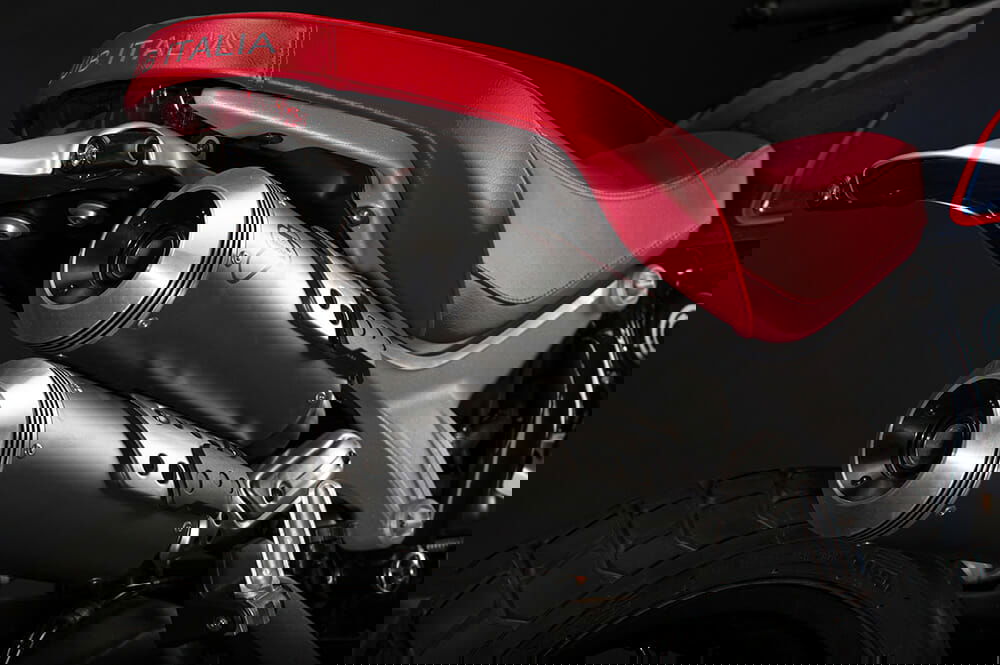 Ducati Scrambler 1100 Club Italia 3