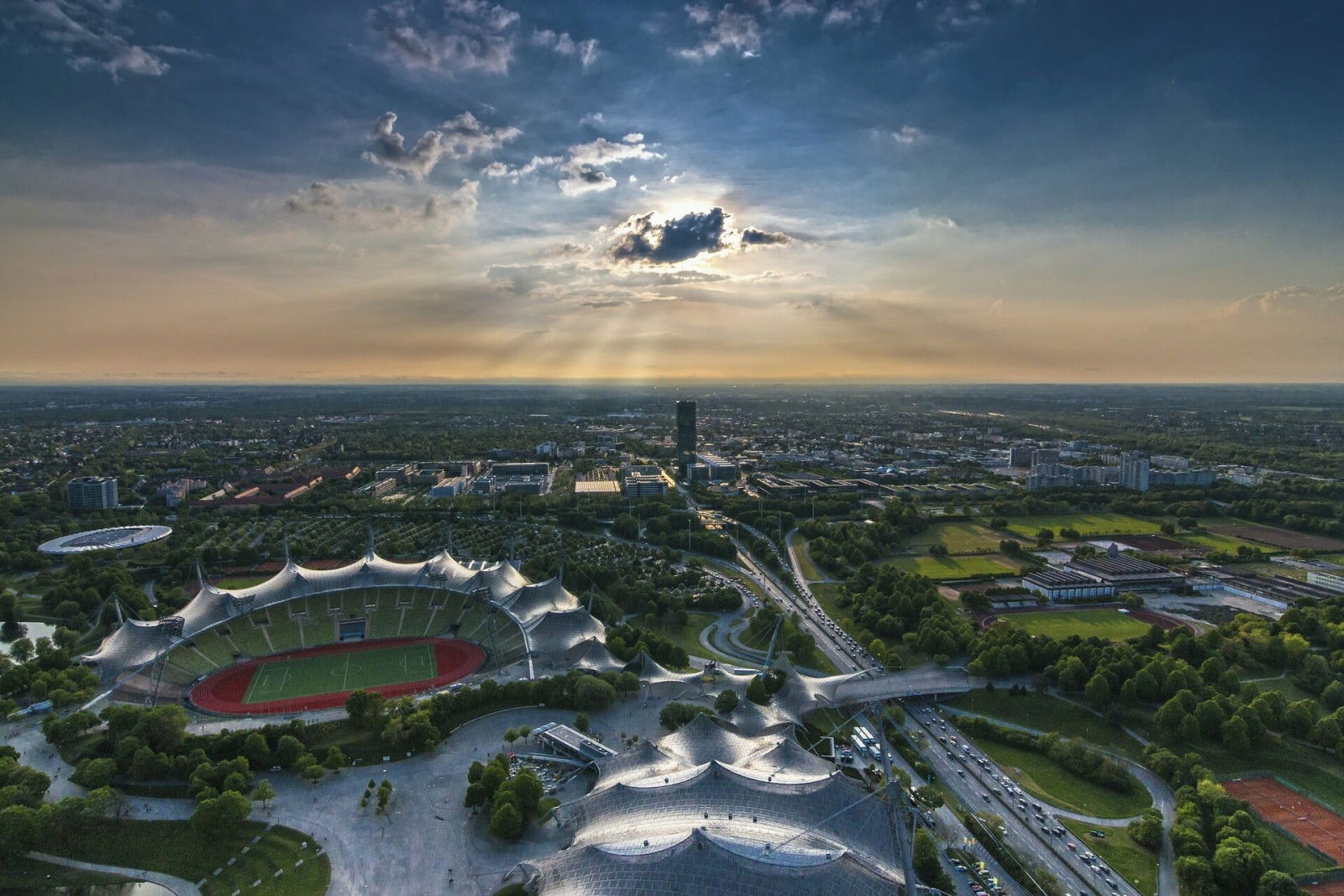munich 640839 1920