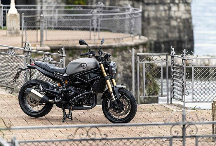 Benelli Leoncino 800 7