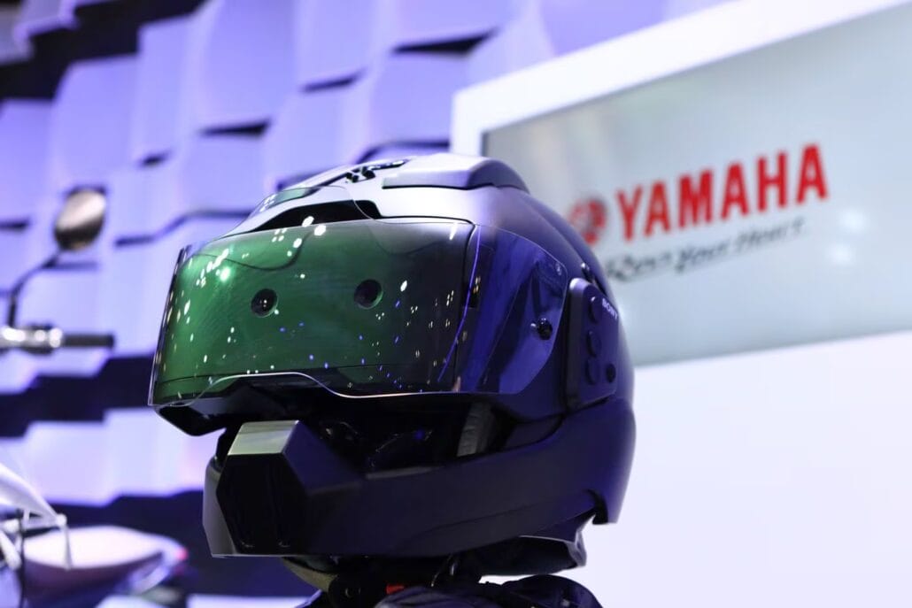 Yamaha AR Helm 1