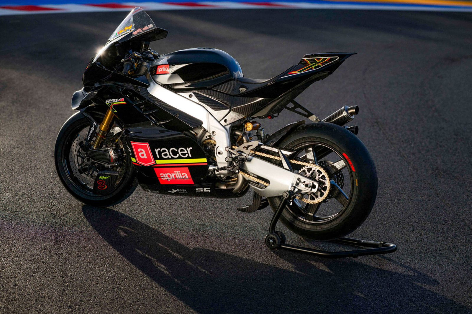 05 Aprilia RSV4 X ex3ma