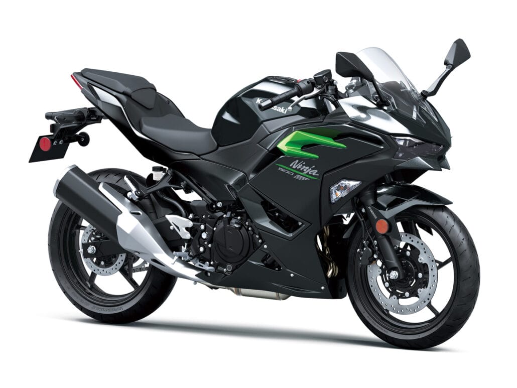 Kamwasaki Ninja 500 2025 1