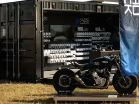 Quadlock Custom Bike